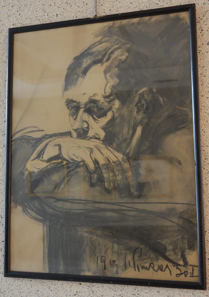 Ignacy Pinkas: Portret mężczyzny. Mężczyzna z krótkimi włosami wsparty na łokciach. Węgiel na dykcie, 1919 r.