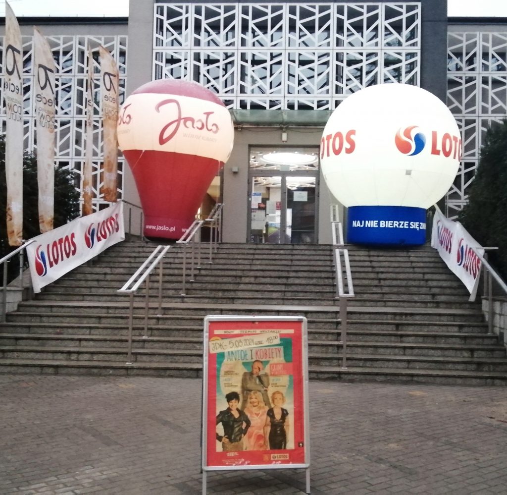 Materiały promocyjne Lotos S.A i Miasta Jasła