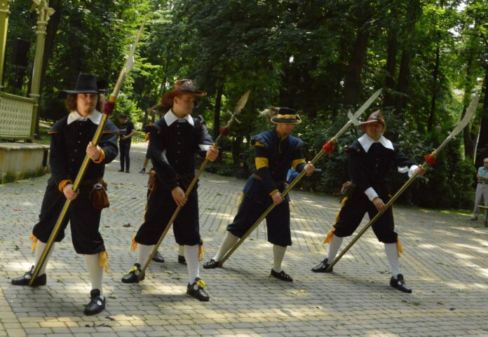 Wakacyjne Teatry Profilaktyczne - Park Miejski