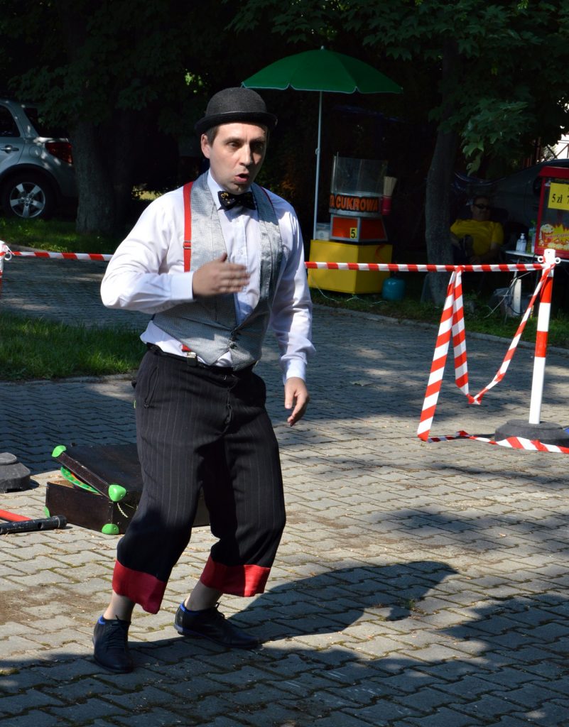 pokaz mima