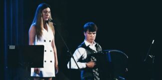 Koncert Karoliny Polak i Macieja Ochwata duet wokalno-instrumentalny
