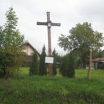 Krzyz-drewniany-obiekt-nr.7-Sadkowa