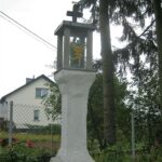 kapliczka-przydrozna-sw.Jozef-z-Dzieciatkiem-Sadkowa_6