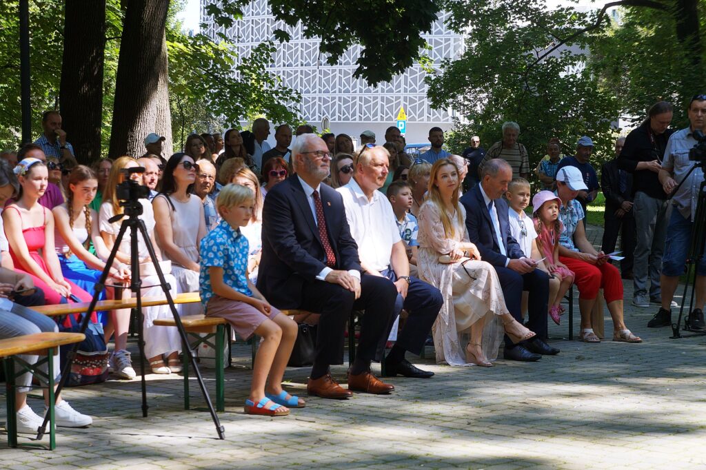Publiczność z uwagą śledzi tegoroczny koncert laureatów.