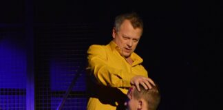 XIV Jesienne Spotkania Teatralne: W restauracji życia