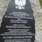 Pasmo Orawsko Podhalańskie – pamiątkowy obelisk