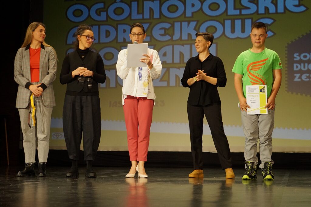 Jury w czasie ogłoszenia werdyktu.