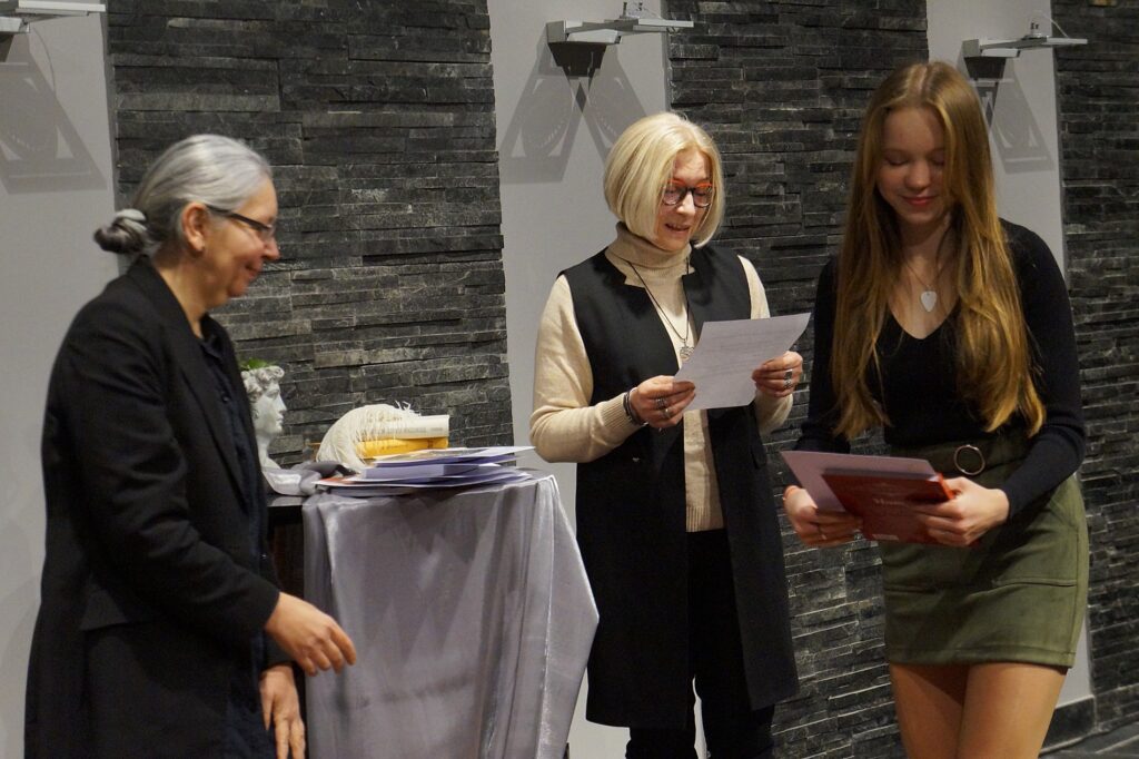 Jury w czasie rozdania nagród.