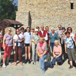 Dolina Popradu – Muszyna – grupa na tle baszty zamku