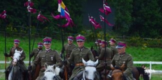 Podróż w czasie. Memoriał Hubala