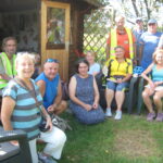 rowerzyści przy Pracowni Artystycznej BI – Państwa Kozonów