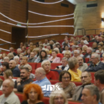 zrównac z ziemią (1)