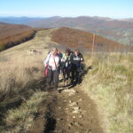 Bieszczadzkie rawki – grupa na szlaku (2)