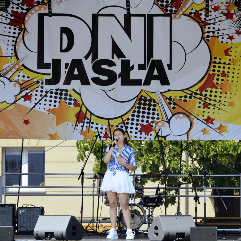 Dni Jasła - wokalistka