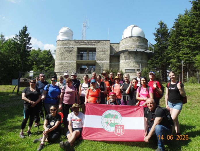 grupa przy Obserwatorium Astronomicznym im.Banachiewicza na Lubomirze