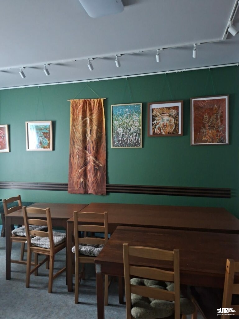Majsternia karpat - wystrój wnętrza